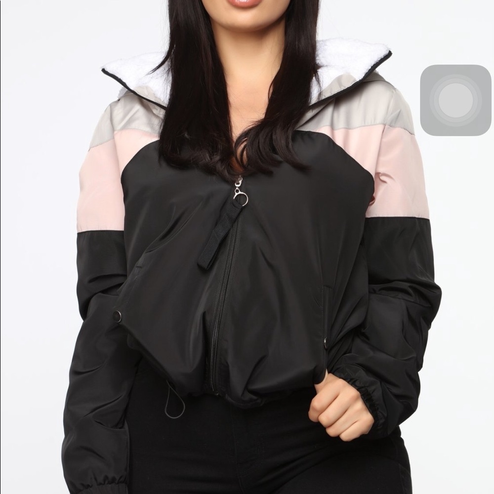 ✨BRAND NEW✨ Windbreaker Puffer Jacket